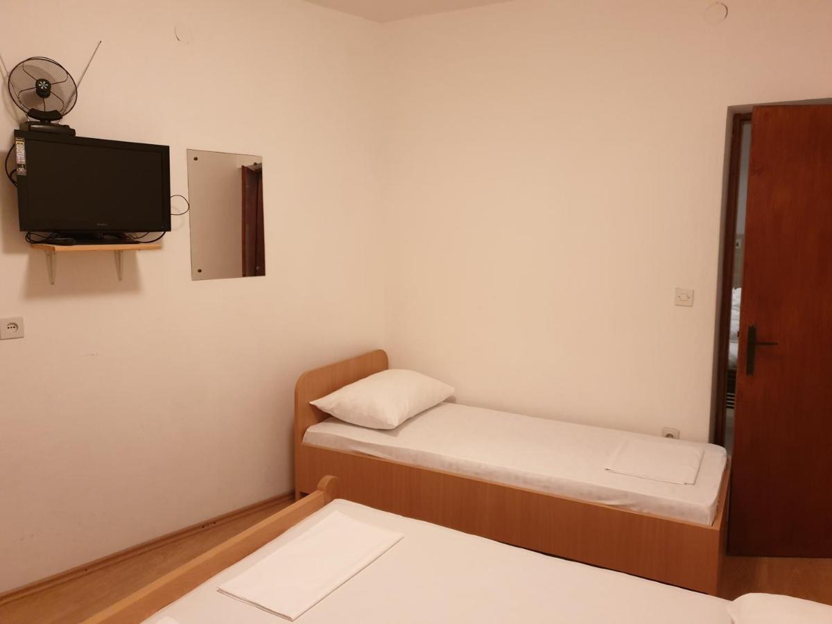 Apartment Metajna 4120C 외부 사진