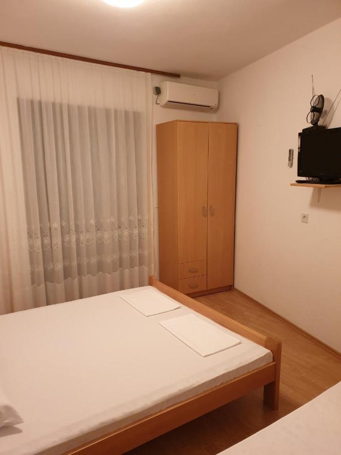 Apartment Metajna 4120C 외부 사진